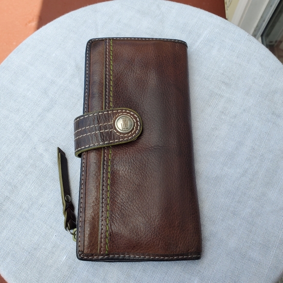 Fossil Handbags - Fossil, women  Brown wallet.